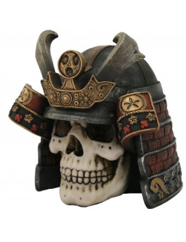 Crâne avec son casque Samouraï